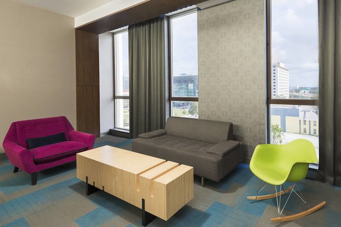 Imagen de la habitación del Hotel Aloft Orlando Downtown. Foto 9