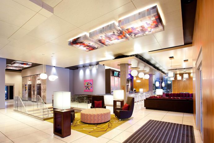 Imagen de los interiores del Hotel Aloft Orlando Downtown. Foto 17