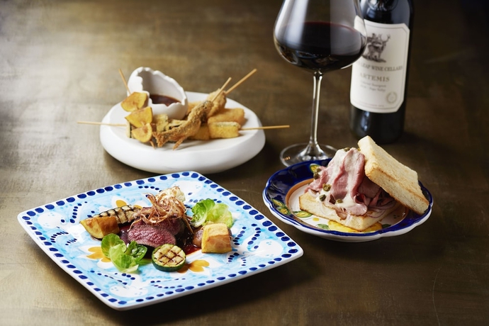 Imagen del bar/restaurante del Hotel Aloft Osaka Dojima. Foto 6