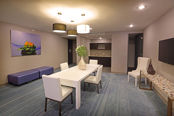 Imagen de la habitación del Hotel Aloft Panama. Foto 11