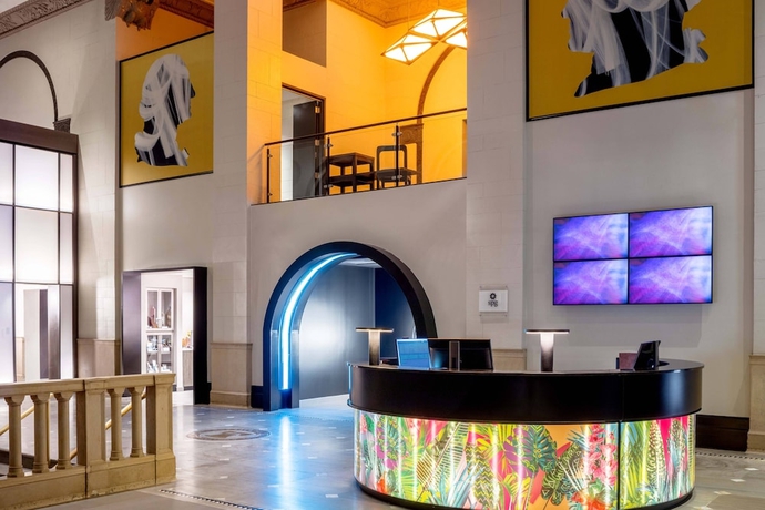 Imagen de los interiores del Hotel Aloft Philadelphia Downtown. Foto 17