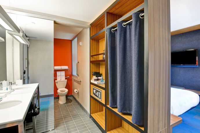 Imagen de la habitación del Hotel Aloft Phoenix Airport. Foto 8