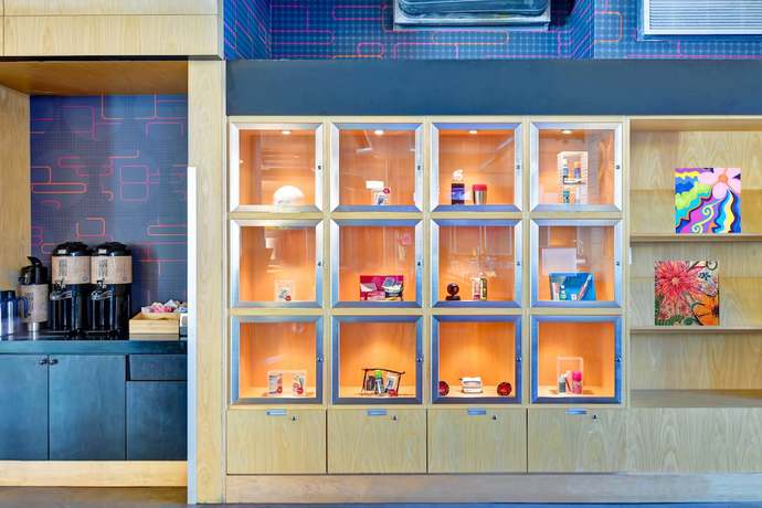 Imagen de los interiores del Hotel Aloft Phoenix Airport. Foto 15