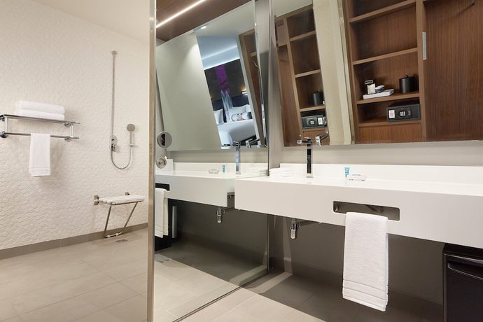 Imagen de la habitación del Hotel Aloft Queretaro. Foto 14