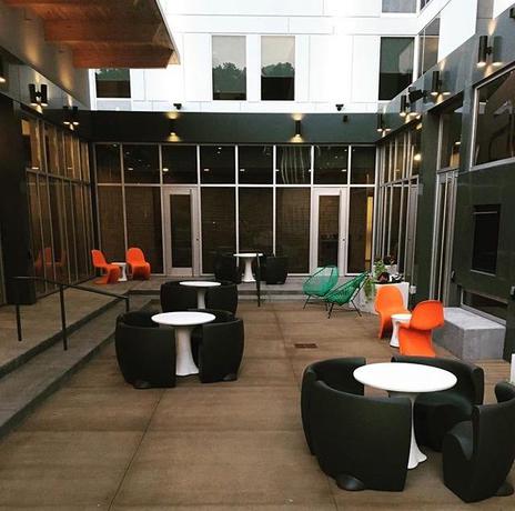 Imagen de los exteriores del Hotel Aloft Raleigh-durham Airport Brier Creek. Foto 11