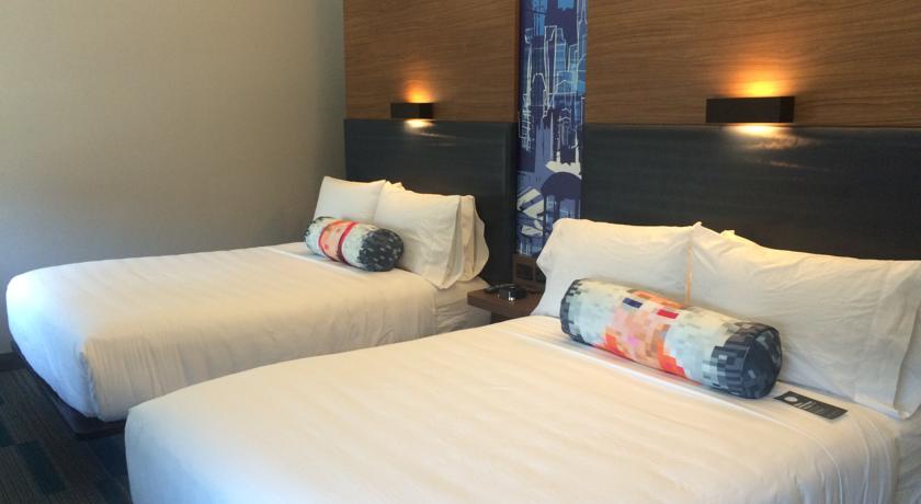 Imagen de la habitación del Hotel Aloft Raleigh-durham Airport Brier Creek. Foto 6