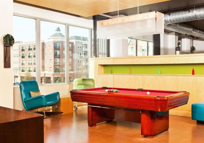 Imagen del bar/restaurante del Hotel Aloft Richmond West Short Pump. Foto 10