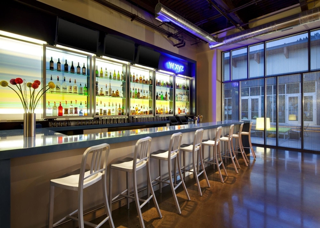 Imagen del bar/restaurante del Hotel Aloft San Francisco Airport. Foto 7