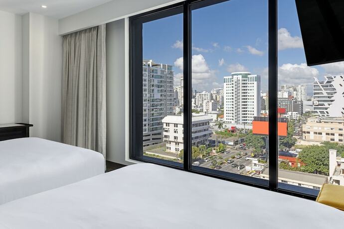 Imagen general del Hotel Aloft Santo Domingo Piantini. Foto 4