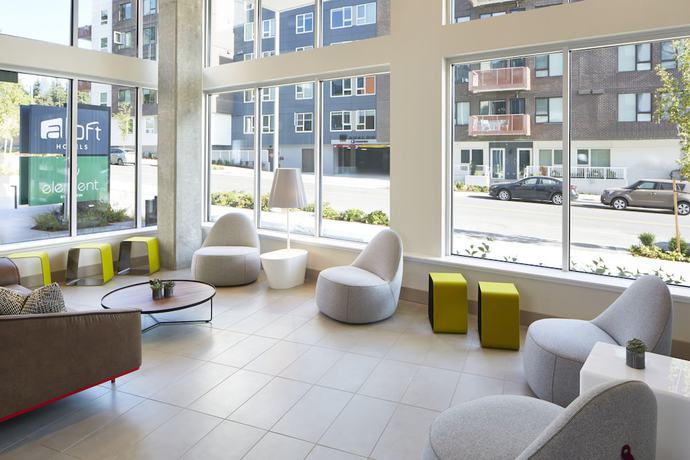 Imagen de los interiores del Hotel Aloft Seattle Redmond. Foto 13