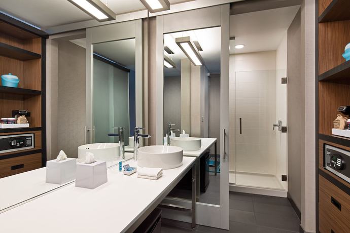 Imagen de la habitación del Hotel Aloft Seattle Sea-Tac Airport. Foto 8