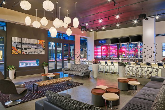 Imagen de los interiores del Hotel Aloft South Bend. Foto 16