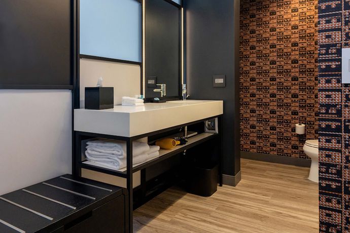 Imagen de la habitación del Hotel Aloft St. Louis Cortex. Foto 10