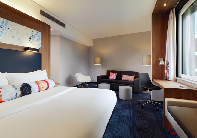 Imagen de la habitación del Hotel Aloft Stuttgart. Foto 6
