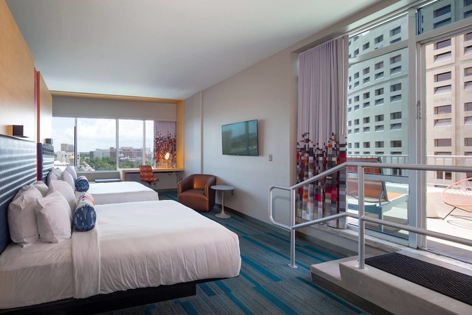 Imagen de la habitación del Hotel Aloft Tampa Downtown. Foto 8
