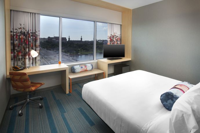 Imagen de la habitación del Hotel Aloft Tampa Downtown. Foto 10