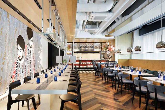 Imagen del bar/restaurante del Hotel Aloft Tokyo Ginza. Foto 3