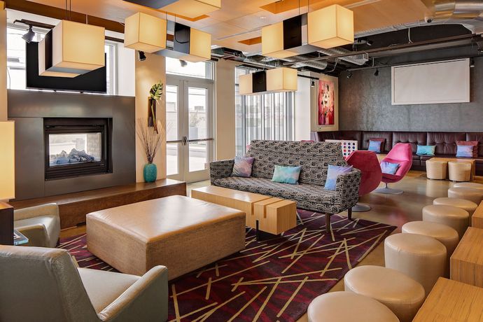 Imagen del bar/restaurante del Hotel Aloft Tucson University. Foto 5