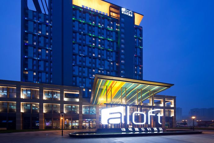 Imagen de los exteriores del Hotel Aloft Zhengzhou Zhengdong New District. Foto 12