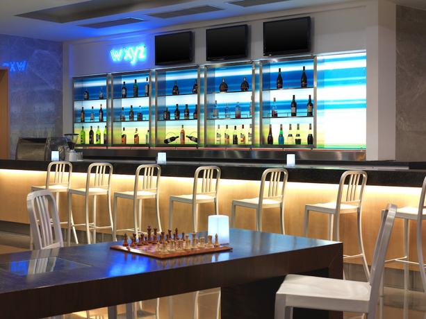 Imagen del bar/restaurante del Hotel Aloft Zhengzhou Zhengdong New District. Foto 7