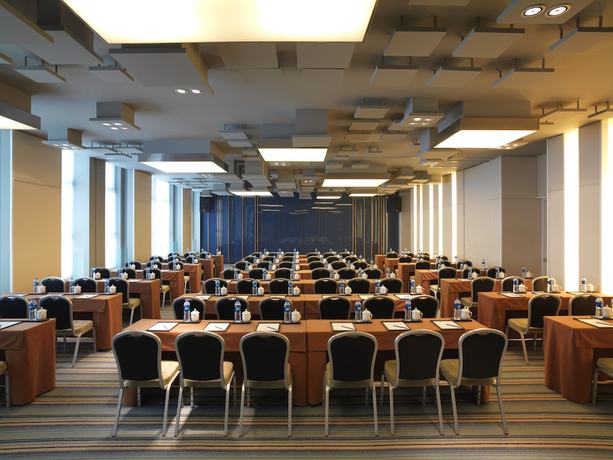 Imagen de los interiores del Hotel Aloft Zhengzhou Zhengdong New District. Foto 17