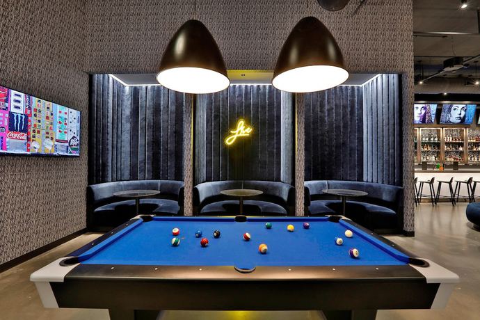 Imagen del bar/restaurante del Hotel Aloft by Marriott Atlanta at The Battery Atlanta. Foto 3