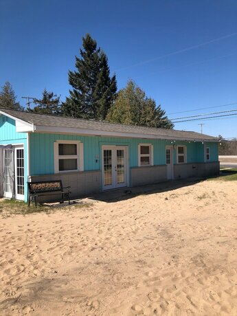 Imagen general del Hotel Aloha Beach Club Resort. Foto 4