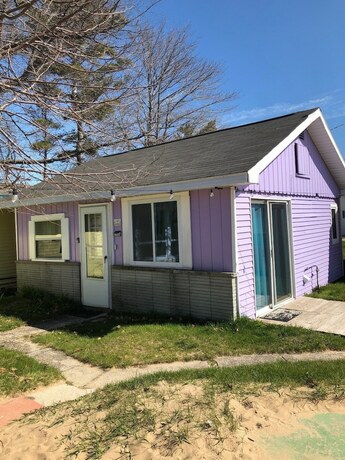 Imagen de la habitación del Hotel Aloha Beach Club Resort. Foto 13