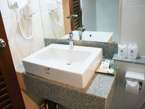 Imagen de la habitación del Hotel Aloha Hat Yai. Foto 5