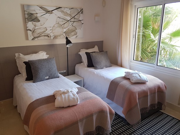 Imagen de la habitación del Hotel Aloha Hill Club Golf and Spa Apartments. Foto 6