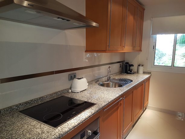 Imagen de la habitación del Hotel Aloha Hill Club Golf and Spa Apartments. Foto 10