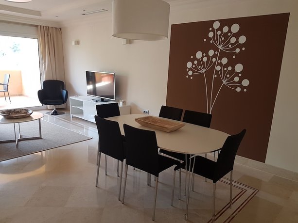 Imagen de la habitación del Hotel Aloha Hill Club Golf and Spa Apartments. Foto 15