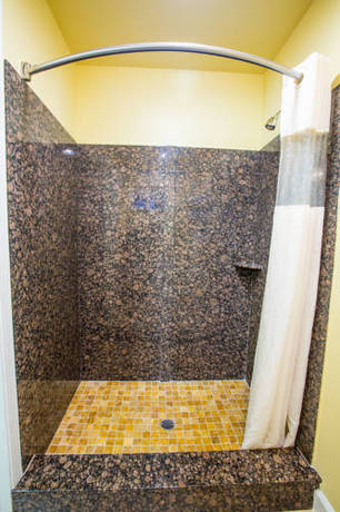 Imagen de la habitación del Hotel Aloha Inn. Foto 6