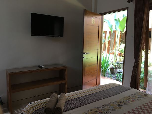 Imagen de la habitación del Hotel Aloha, Jogjakarta. Foto 12