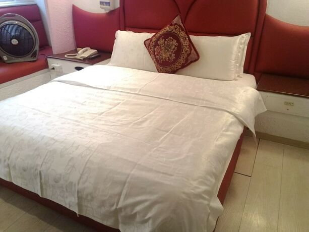 Imagen de la habitación del Hotel Aloha, Keelung. Foto 21