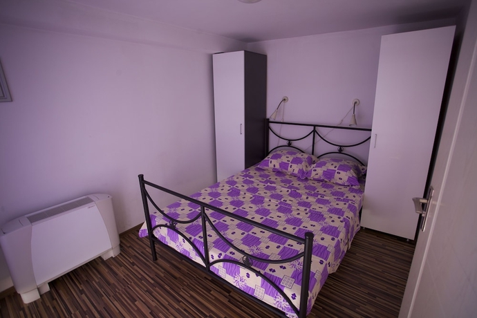 Imagen de la habitación del Hotel Aloha Luxury Apartments. Foto 4