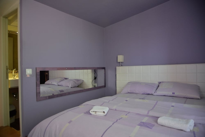 Imagen de la habitación del Hotel Aloha Luxury Apartments. Foto 8