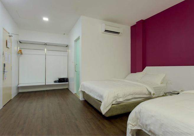 Imagen de la habitación del Hotel Aloha, Pontian. Foto 15