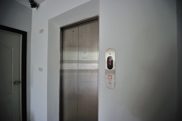 Imagen de los interiores del Hotel Aloha Residence. Foto 14