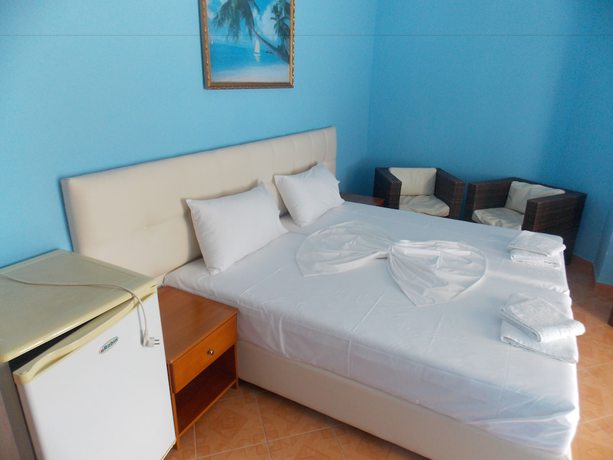 Imagen de la habitación del Hotel Aloha, Sarande. Foto 7