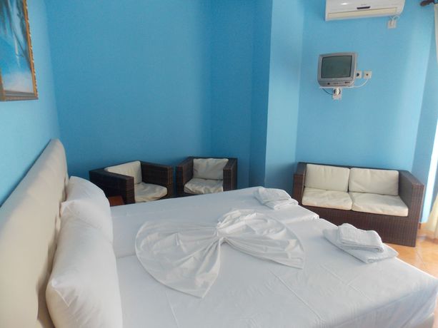 Imagen de la habitación del Hotel Aloha, Sarande. Foto 8