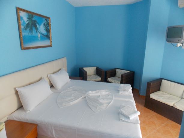 Imagen de la habitación del Hotel Aloha, Sarande. Foto 12