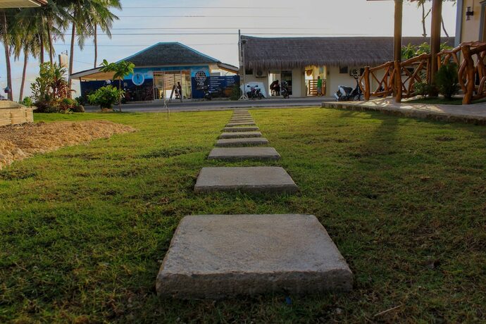 Imagen general del Hotel Aloha Seaside Resort. Foto 4