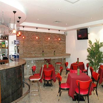 Imagen de los interiores del Hotel Aloha Sol. Foto 12