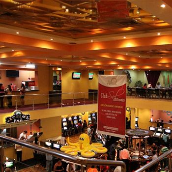 Imagen del bar/restaurante del Hotel Aloha Sol. Foto 3