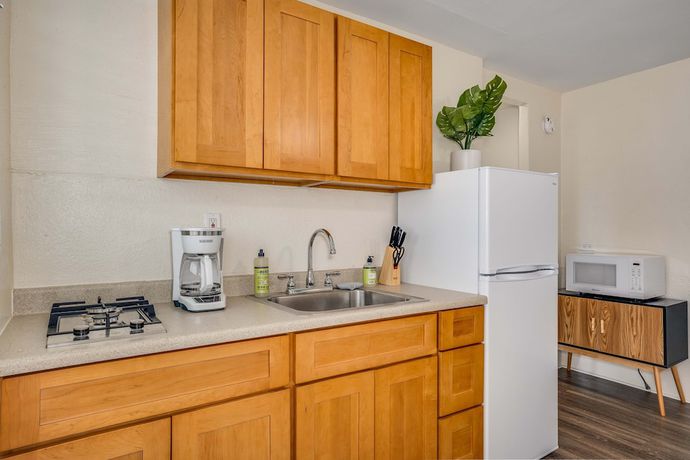 Imagen de la habitación del Hotel Aloha Suites Waikiki. Foto 5