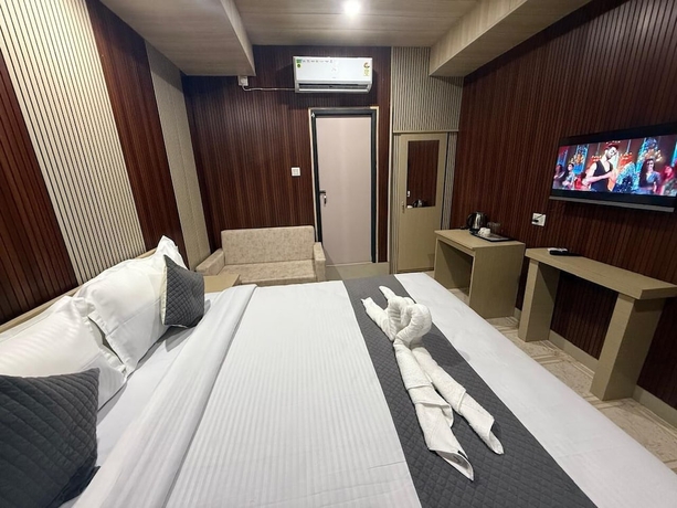 Imagen de la habitación del Hotel Alohi Grand. Foto 2