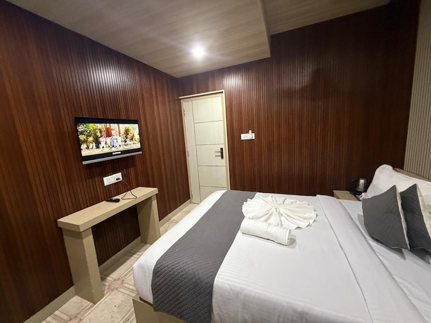 Imagen de la habitación del Hotel Alohi Grand. Foto 4