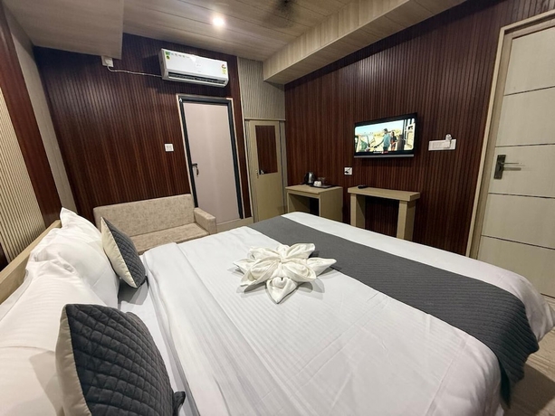 Imagen de la habitación del Hotel Alohi Grand. Foto 5