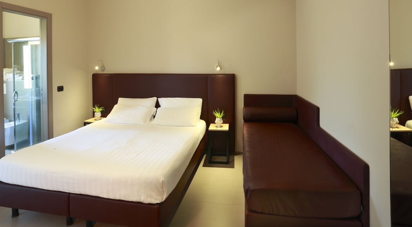 Imagen de la habitación del Hotel Aloisi. Foto 3